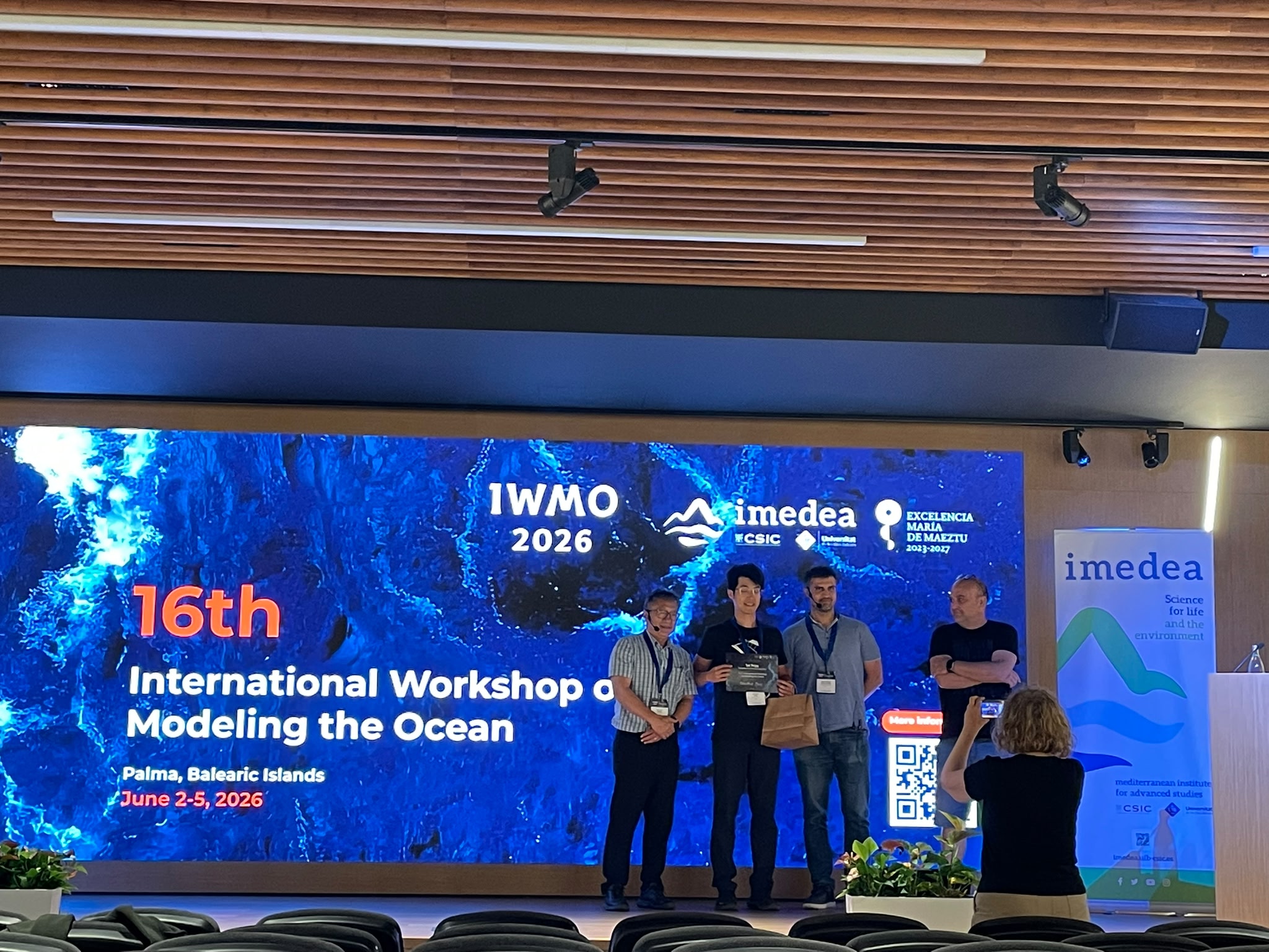 16th IMWO Outstanding Young Scientist Award (1st Prize), won by Jen-Ping Peng